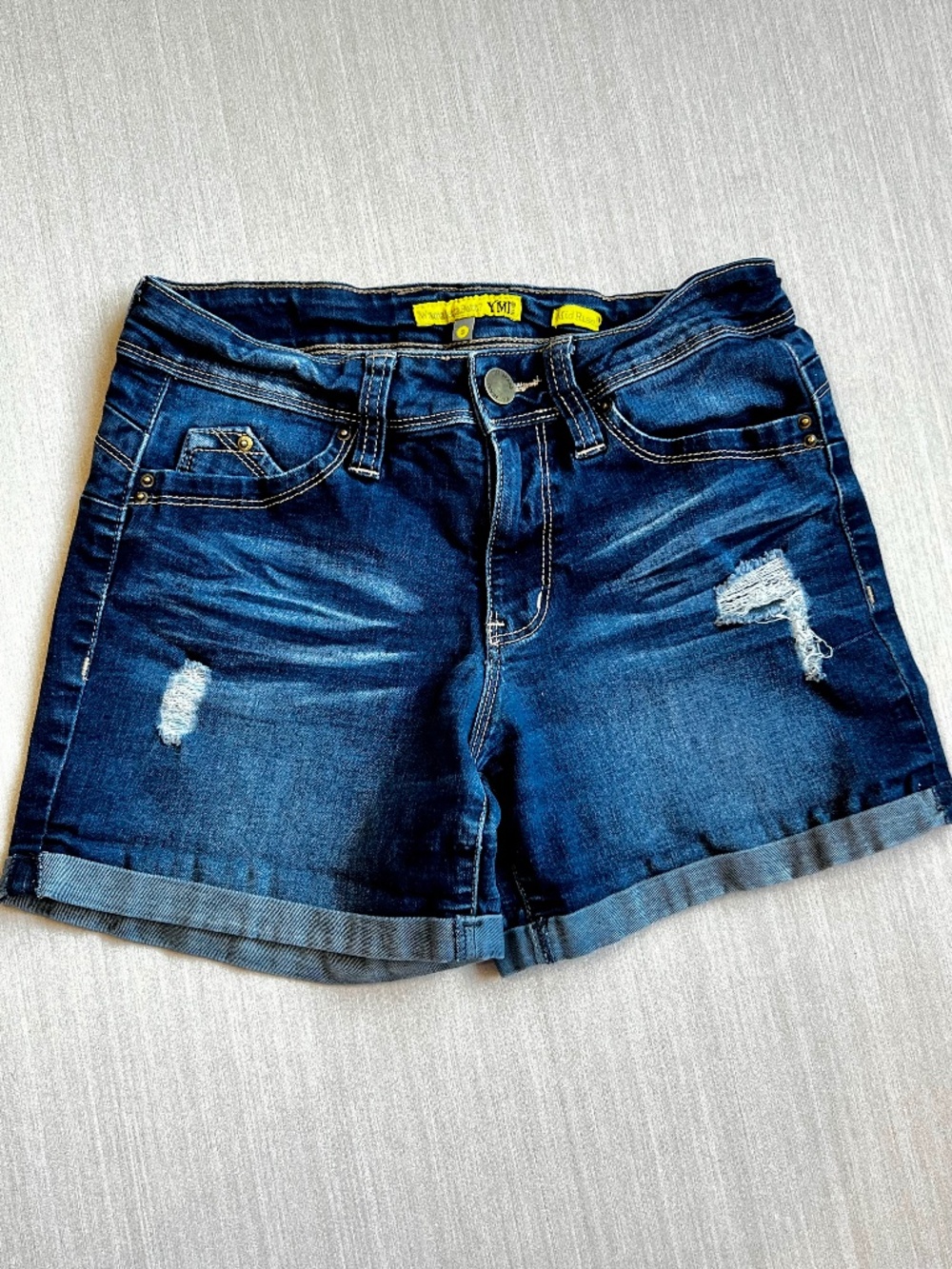YMI Wanna Betta Butt Mid-Rise Blue Jean Short Shorts Size 3